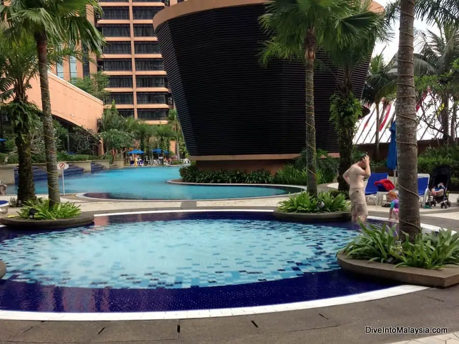 berjaya times square hotel swimming pool, a best family hotel Malaysia