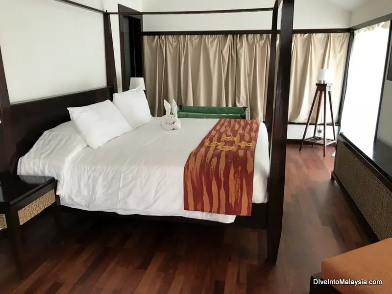 Club Med Cherating Beach suite bedroom