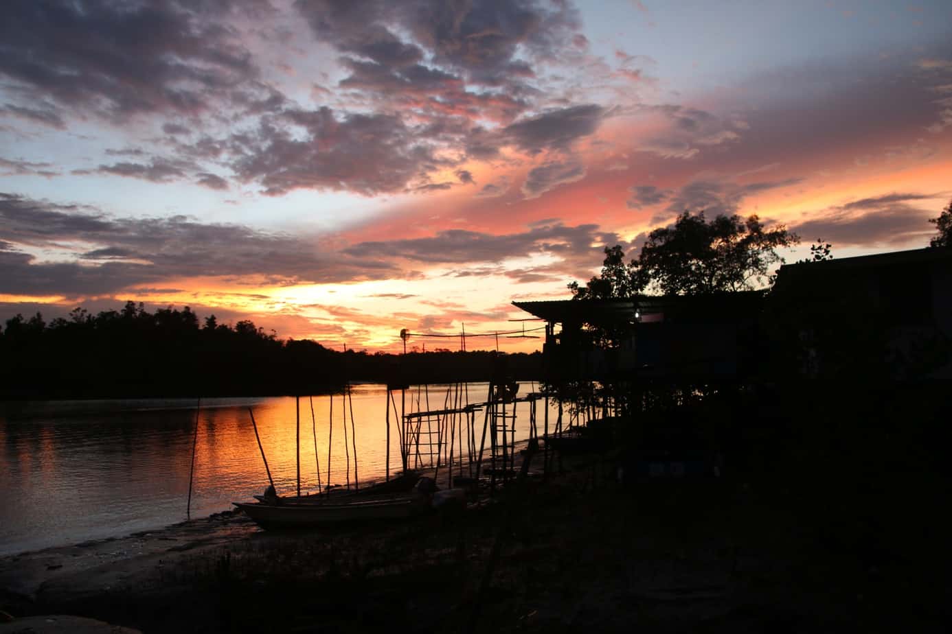 Take a River Tour in Kuching to do Malaysia
