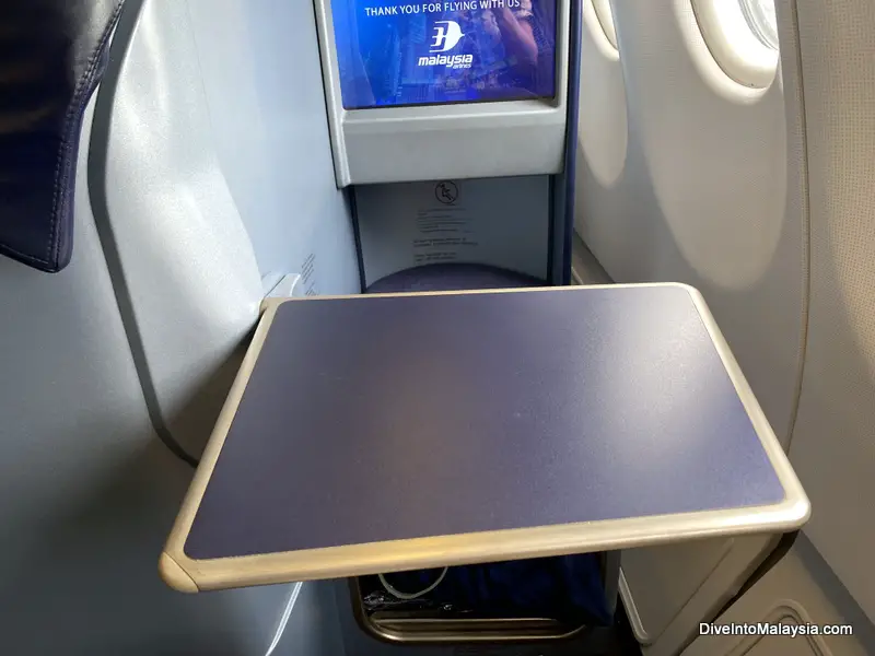 tray table in malaysia airlines business class seat