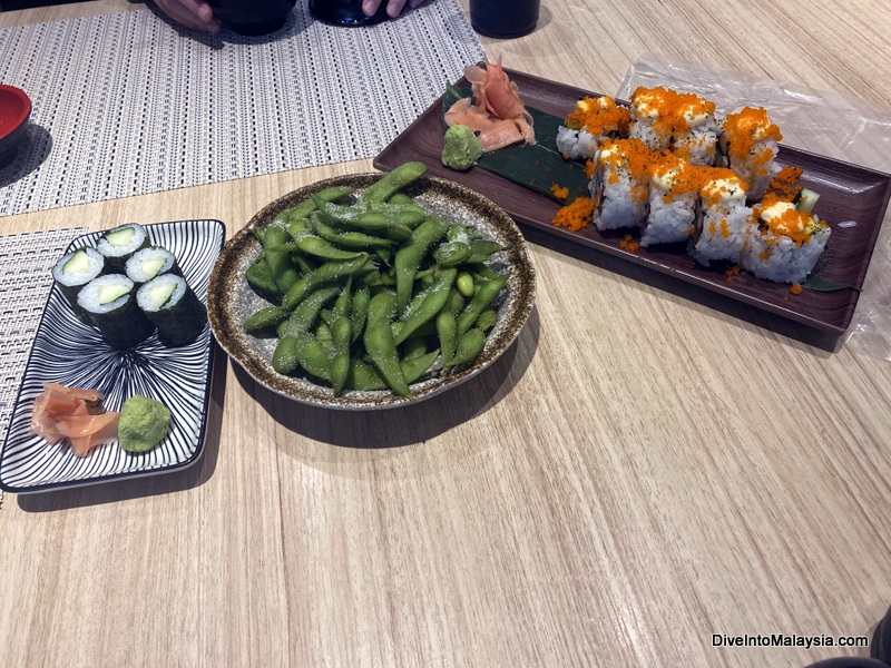 UMI Japanese Restaurant Lexis Hibiscus edamame and sushi