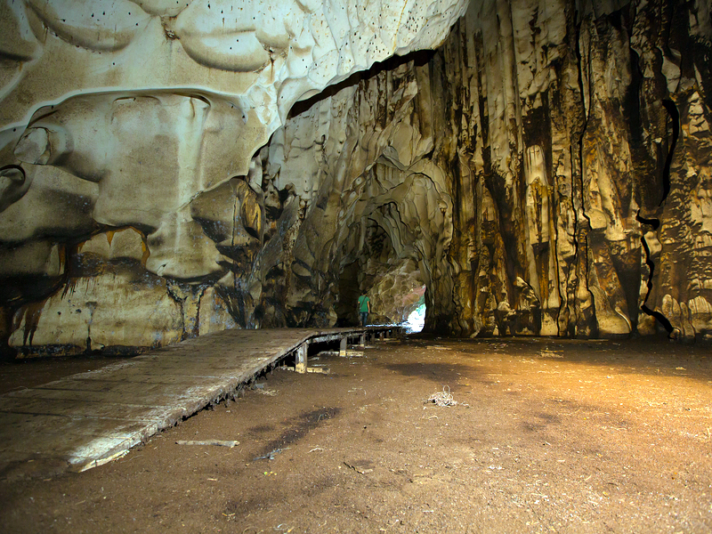 Madai Cave Sabah