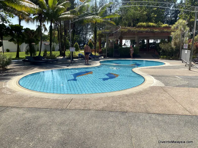 Bayview Beach Resort play pool