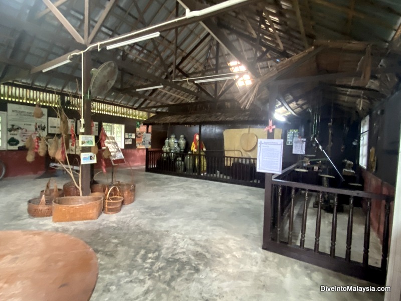 Desaru Fruit Farm Inside the Agricultural Gallery