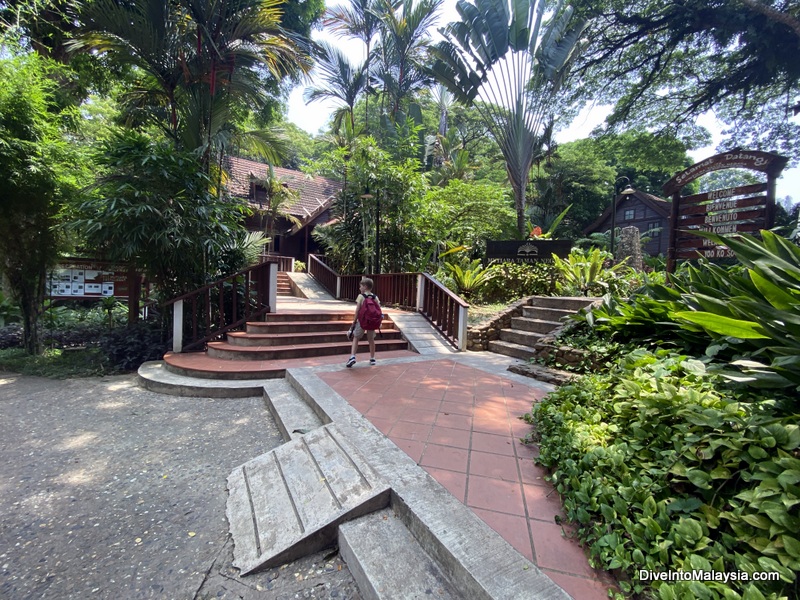 Mutiara Taman Negara Resort entrance