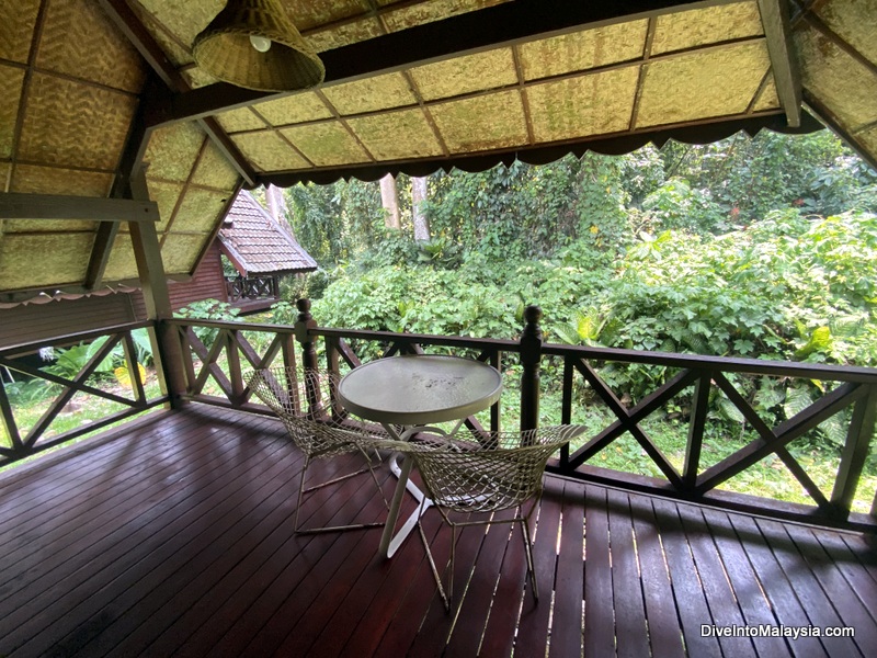 Mutiara Taman Negara Resort triple chalet balcony