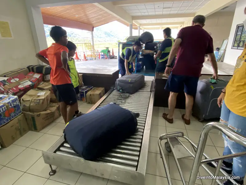 The "baggage carousel" at Mulu Airport