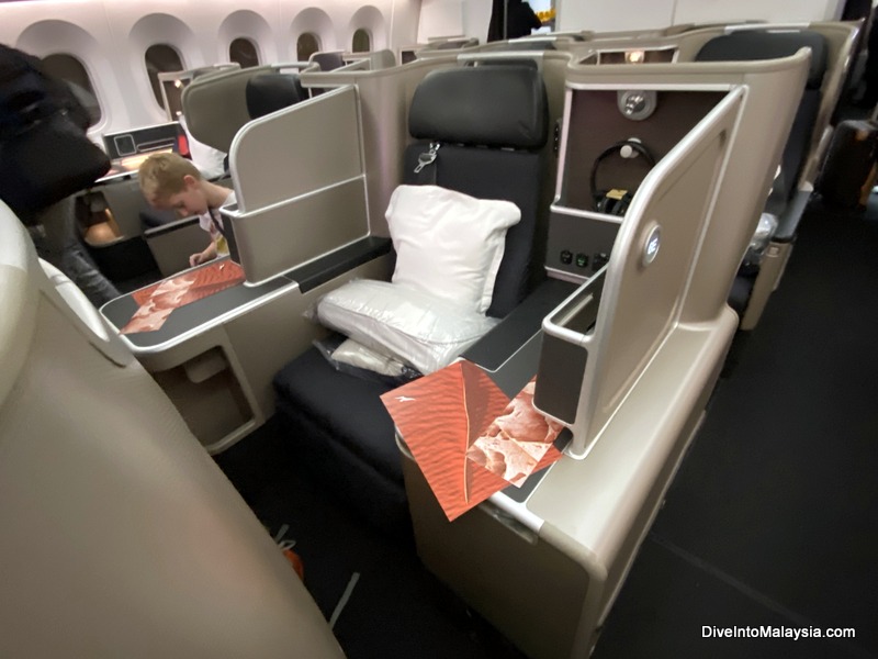 Qantas business class seat 6e on 787